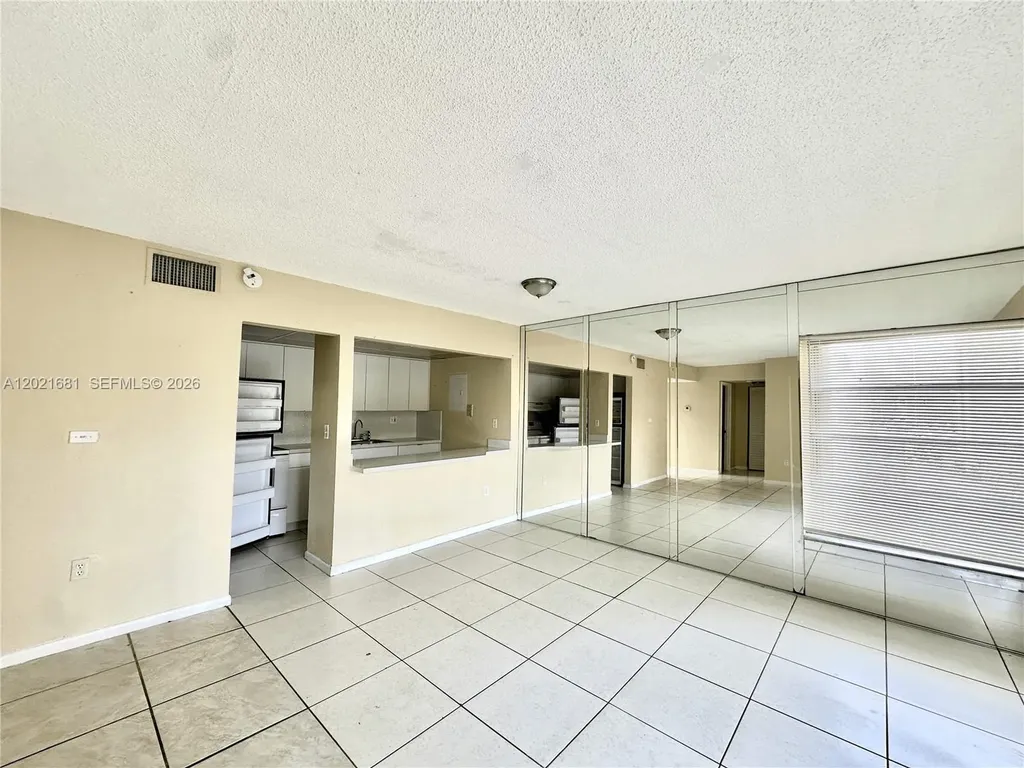 17650 NW 68th Avenue Hialeah FL 33015
