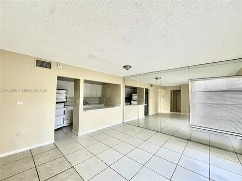 17650 NW 68th Avenue Hialeah FL 33015