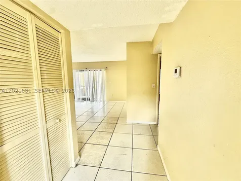 17650 NW 68th Avenue Hialeah FL 33015