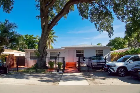 372 NE 162nd Street Miami FL 33162