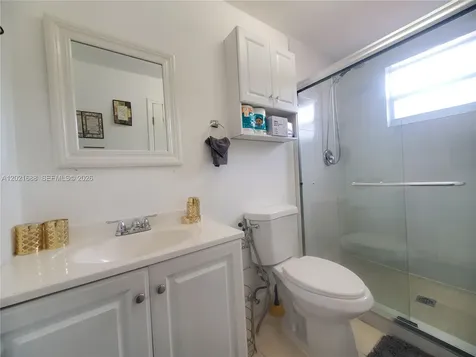 372 NE 162nd Street Miami FL 33162
