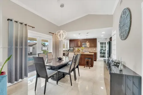 9796 NW 28th Terrace Doral FL 33172