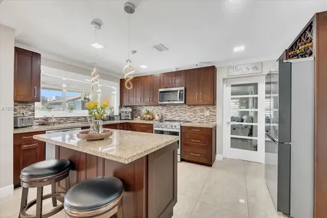 9796 NW 28th Terrace Doral FL 33172