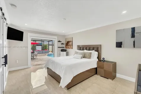 9796 NW 28th Terrace Doral FL 33172