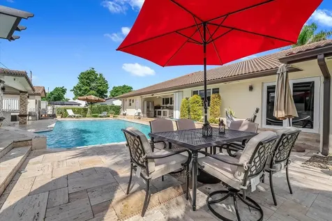 9796 NW 28th Terrace Doral FL 33172