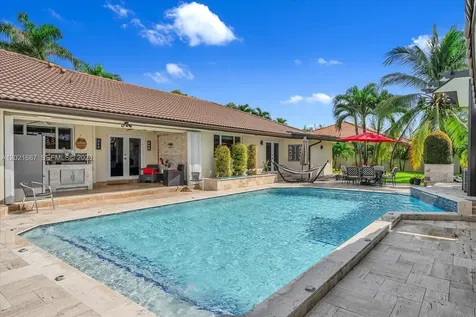 9796 NW 28th Terrace Doral FL 33172
