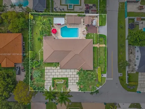 9796 NW 28th Terrace Doral FL 33172