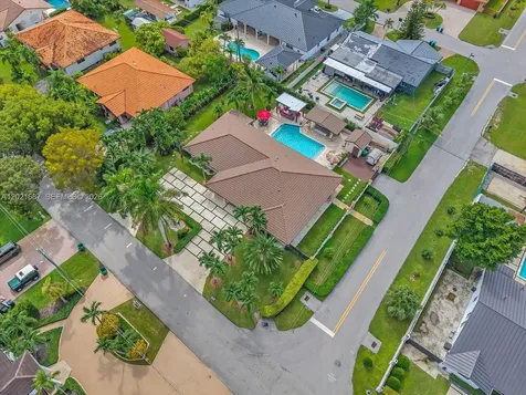 9796 NW 28th Terrace Doral FL 33172