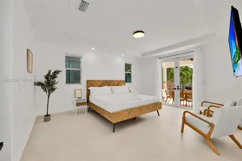 2940 NE 164th Street North Miami Beach FL 33160