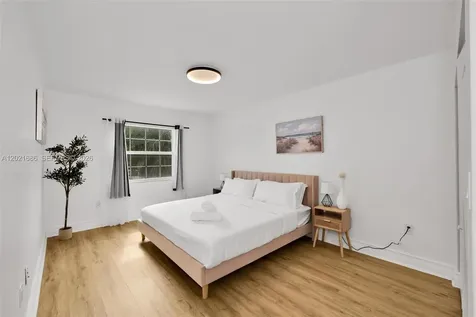 2940 NE 164th Street North Miami Beach FL 33160