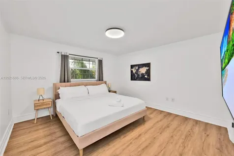 2940 NE 164th Street North Miami Beach FL 33160