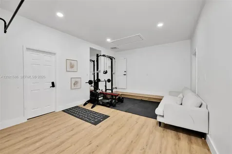 2940 NE 164th Street North Miami Beach FL 33160