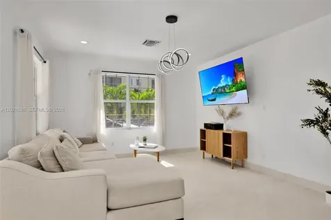 2940 NE 164th Street North Miami Beach FL 33160