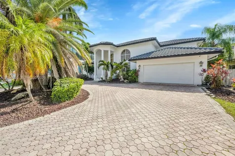 2940 NE 164th Street North Miami Beach FL 33160