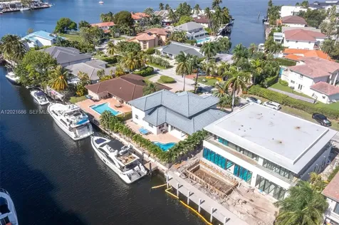 2940 NE 164th Street North Miami Beach FL 33160