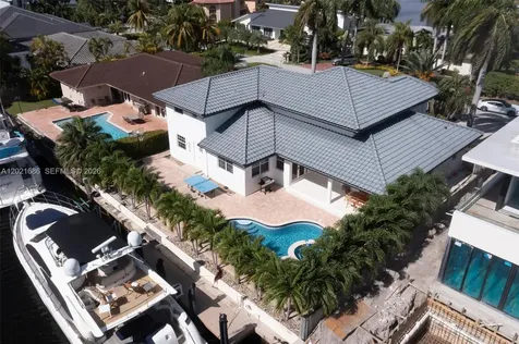 2940 NE 164th Street North Miami Beach FL 33160