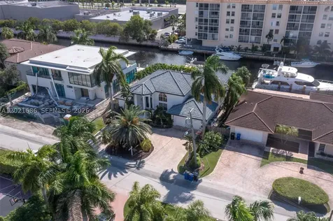 2940 NE 164th Street North Miami Beach FL 33160