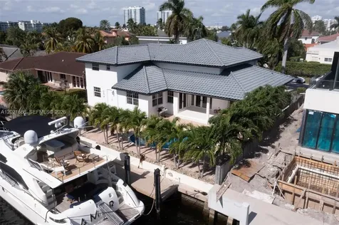 2940 NE 164th Street North Miami Beach FL 33160