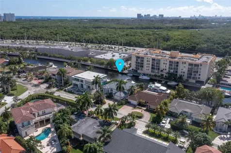 2940 NE 164th Street North Miami Beach FL 33160
