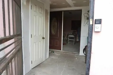 1667 NW 67th Street Miami FL 33147