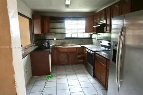 1667 NW 67th Street Miami FL 33147