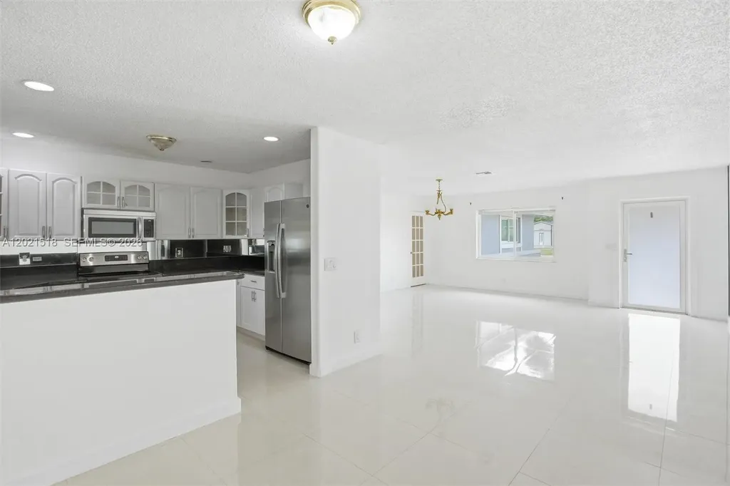 7434 Thatcher Avenue Lake Worth FL 33462