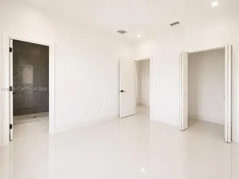 703 Long Island Lehigh Acres FL 33974