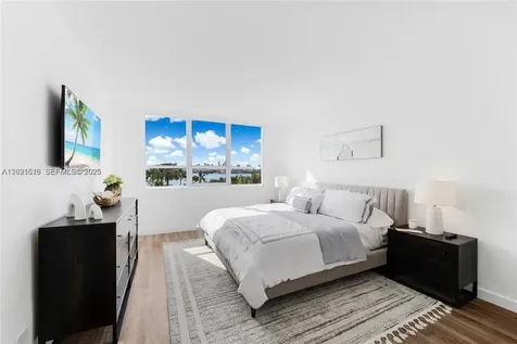 1500 Bay Road Miami Beach FL 33139