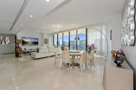 5500 Island Estates Drive Aventura FL 33160