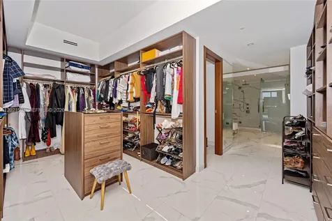 5500 Island Estates Drive Aventura FL 33160