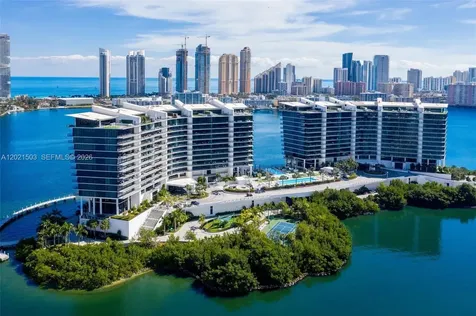 5500 Island Estates Drive Aventura FL 33160