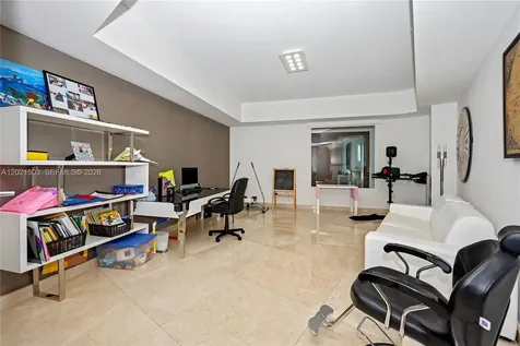 5500 Island Estates Drive Aventura FL 33160