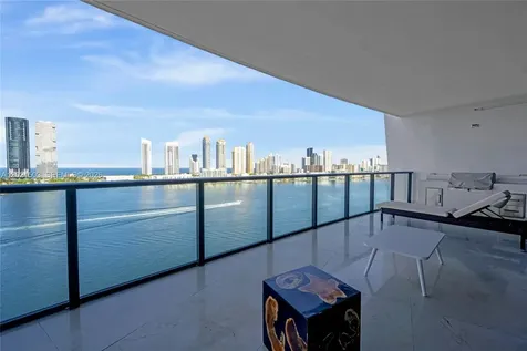 5500 Island Estates Drive Aventura FL 33160