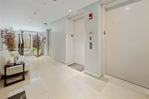 5500 Island Estates Drive Aventura FL 33160