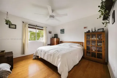 7400 SW 170th Terrace Palmetto Bay FL 33157