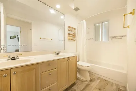 7400 SW 170th Terrace Palmetto Bay FL 33157
