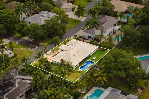 7400 SW 170th Terrace Palmetto Bay FL 33157