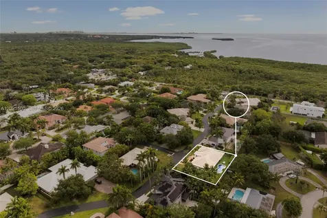 7400 SW 170th Terrace Palmetto Bay FL 33157