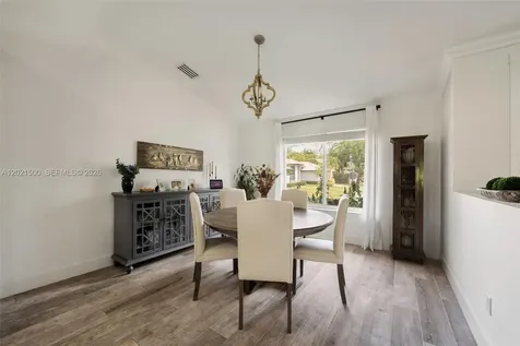 7400 SW 170th Terrace Palmetto Bay FL 33157