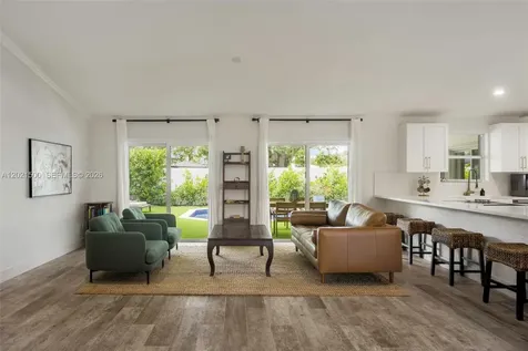 7400 SW 170th Terrace Palmetto Bay FL 33157