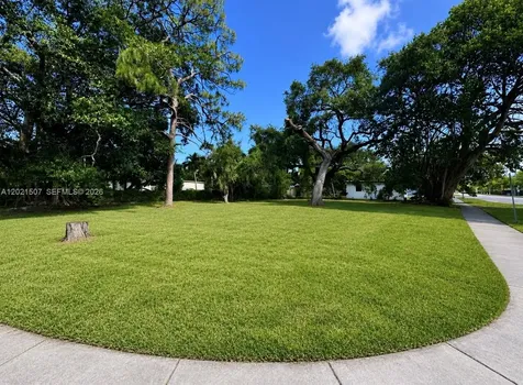 16301 NW 32nd Avenue Miami Gardens FL 33054