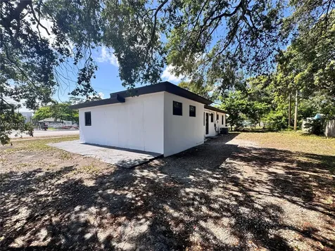 16301 NW 32nd Avenue Miami Gardens FL 33054