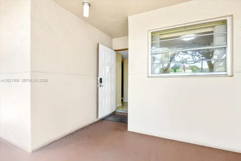 9501 Seagrape Drive Davie FL 33324