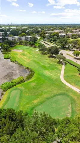 9501 Seagrape Drive Davie FL 33324