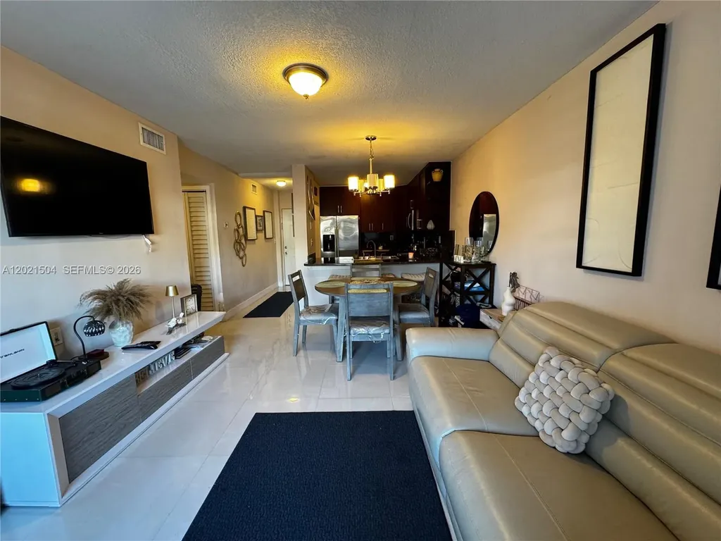 8145 NW 7th Street Miami FL 33126