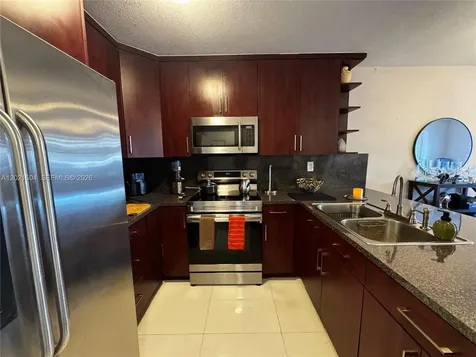 8145 NW 7th Street Miami FL 33126