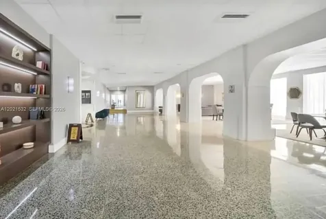 3140 S Ocean Drive Hallandale Beach FL 33009