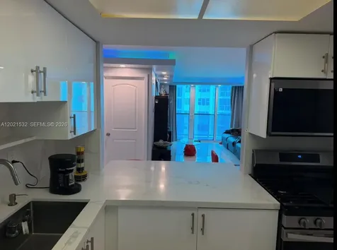 3140 S Ocean Drive Hallandale Beach FL 33009