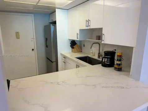 3140 S Ocean Drive Hallandale Beach FL 33009