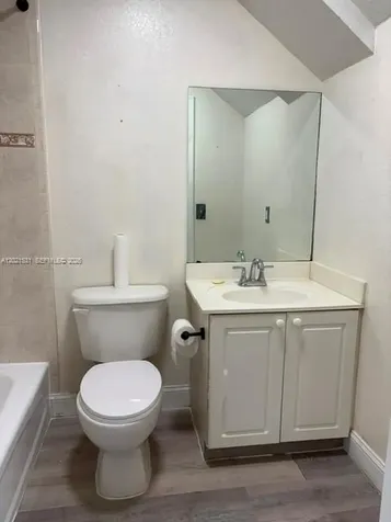11416 NW 93rd Court Hialeah Gardens FL 33018